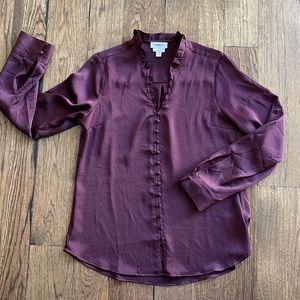 Express Slim Ruffle Covered Button Portofino Shirt size M